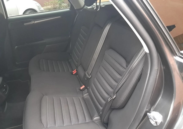 Ford Mondeo cena 66900 przebieg: 103000, rok produkcji 2018 z Polanów małe 121
